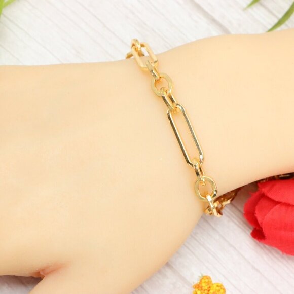 "Trendy Handmade Bracelet – A Thoughtful Gift for Girls & Women | UNVRC1497 - Picture 7 of 10